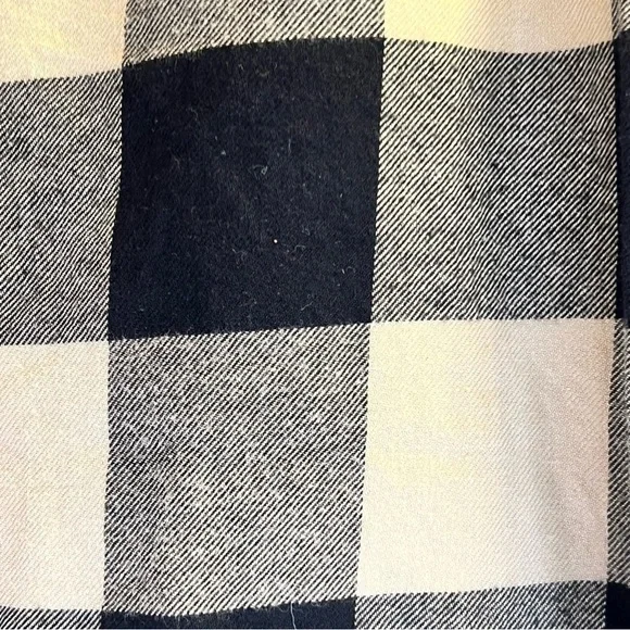 H&M Men's Shirt M Plaid Black Tan Long Sleeves - Picture 2 of 13